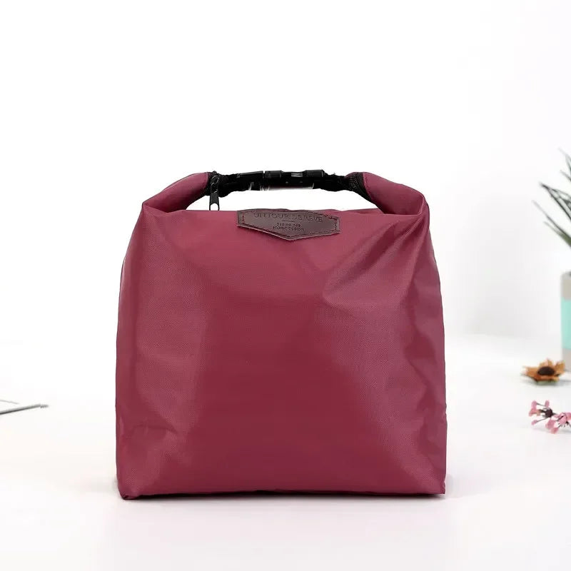 sac-à-repas-isotherme-portable-rouge-vin