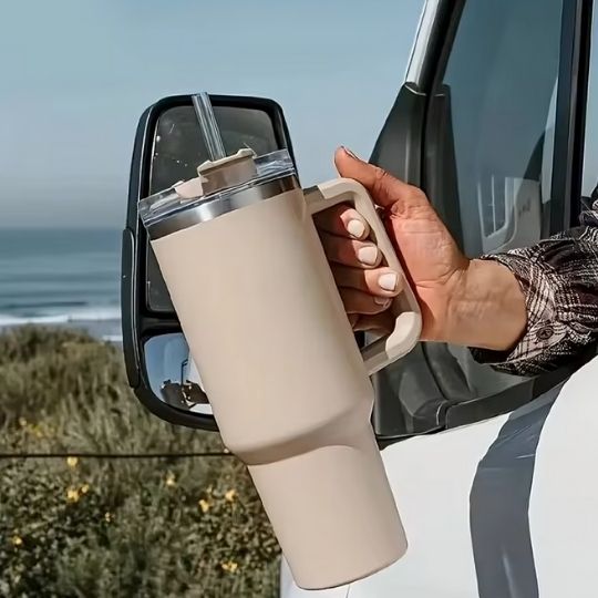 gourde isotherme poignée voiture