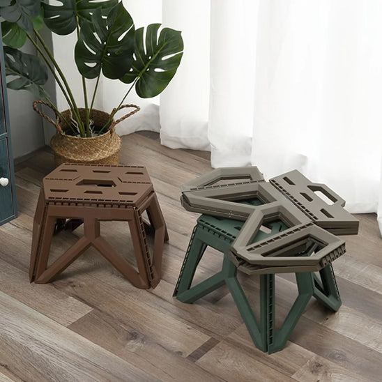 tabouret plastique portable trio dans maison